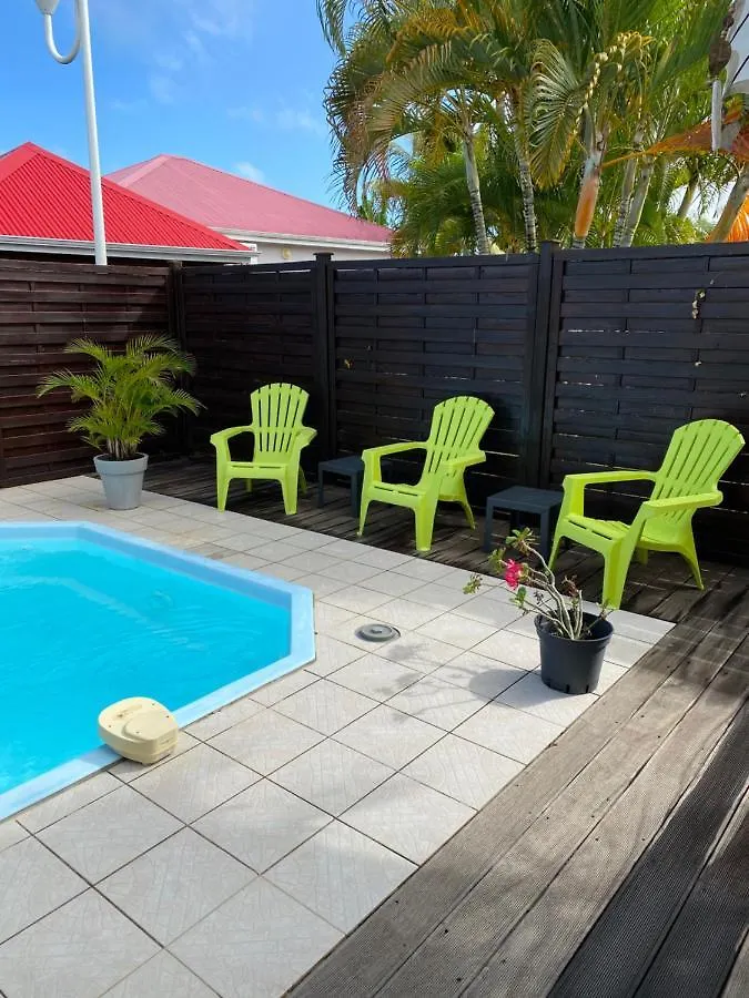 Villa De Charme Avec Piscine Residence Securisee Saint-Francois